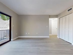 329 SW 9th Ave, Miami FL 33130