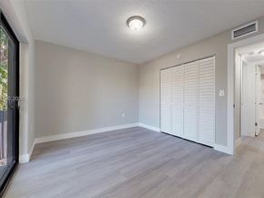 329 SW 9th Ave, Miami FL 33130