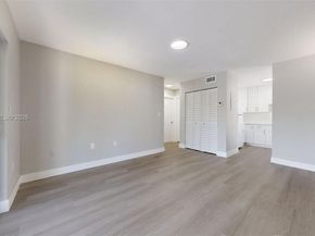 329 SW 9th Ave, Miami FL 33130