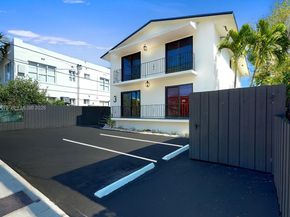 329 SW 9th Ave, Miami FL 33130