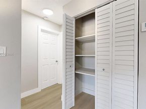 329 SW 9th Ave, Miami FL 33130