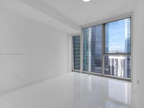 300 Biscayne Boulevard Way 3009W, Miami FL 33131