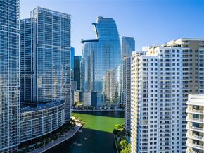 300 Biscayne Boulevard Way 3009W, Miami FL 33131