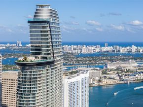 300 Biscayne Boulevard Way 3009W, Miami FL 33131