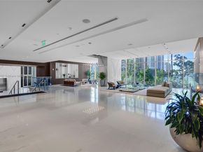 300 Biscayne Boulevard Way 3009W, Miami FL 33131