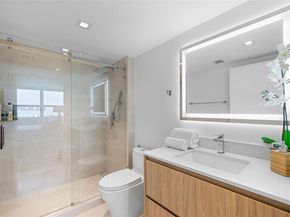 650 West Ave 908, Miami Beach FL 33139