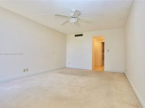 3475 N Country Club Drive 501, Aventura FL 33180