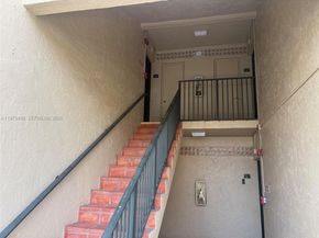 18304 NW 68th Ave C, Hialeah FL 33015