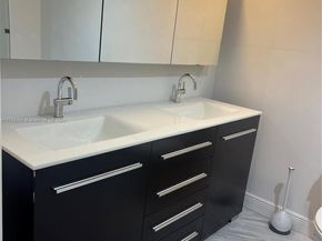 55 NE 213th St, Miami Gardens FL 33179