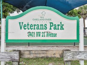 1951 NW 33rd Ct, Oakland Park FL 33309