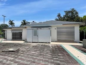 21330 NE 25th Ct, Miami FL 33180