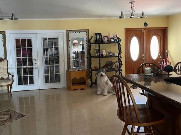 21330 NE 25th Ct, Miami FL 33180