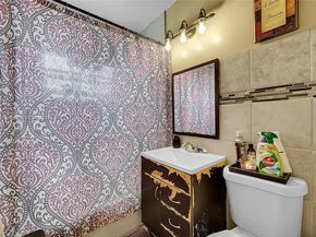 3960 NW 174th St, Miami Gardens FL 33055