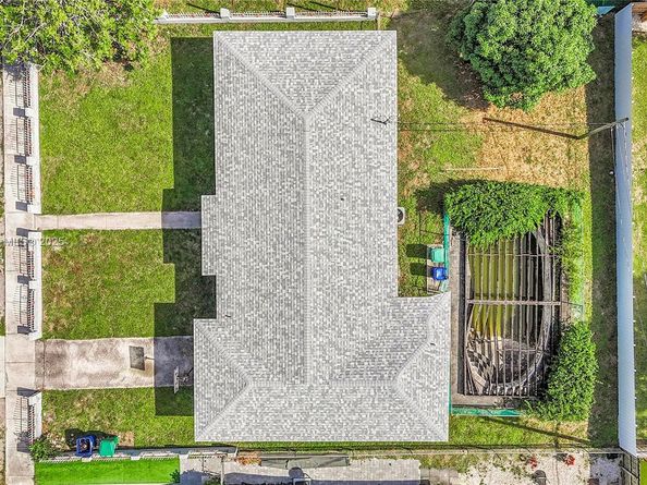 3960 NW 174th St, Miami Gardens FL 33055