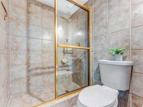 4330 Hillcrest Dr 516, Hollywood FL 33021