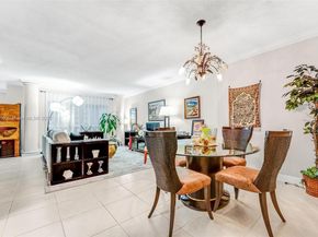 4330 Hillcrest Dr 516, Hollywood FL 33021
