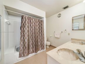 11570 SW 92nd St, Miami FL 33176