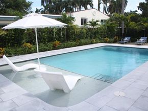 1345 Hollywood Blvd, Hollywood FL 33019