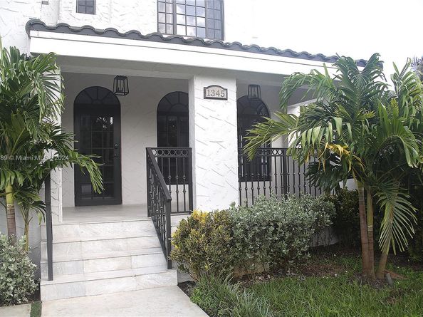 1345 Hollywood Blvd, Hollywood FL 33019