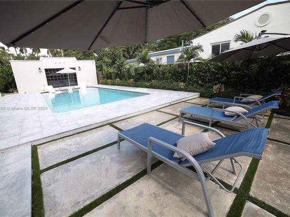 1345 Hollywood Blvd, Hollywood FL 33019