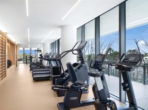 8701 Collins Ave 902, Miami Beach FL 33154