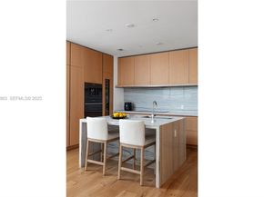 8701 Collins Ave 902, Miami Beach FL 33154