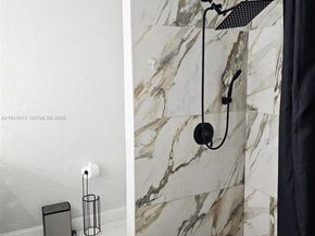 7337 Stardust Dr, Hialeah FL 33015