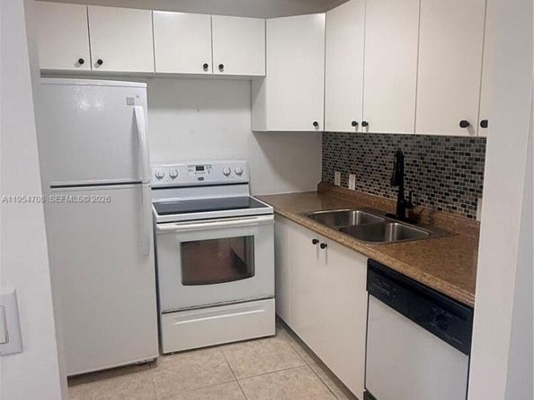 129 Mansfield D, Boca Raton FL 33434