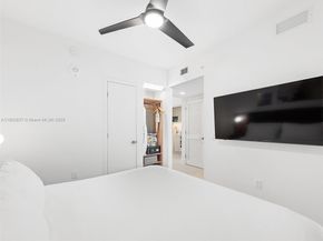 601 NE 1 3403, Miami FL 33132