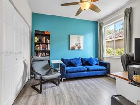 268 Conservation Dr, Weston FL 33327