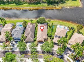 268 Conservation Dr, Weston FL 33327