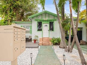 769 NW 10th St, Miami FL 33136