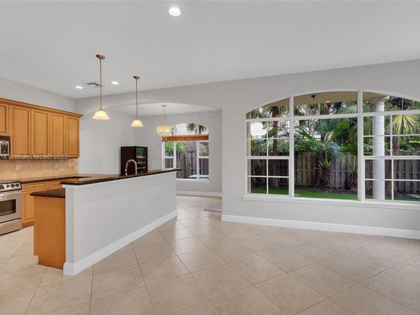 1514 NE 7th St, Fort Lauderdale FL 33304