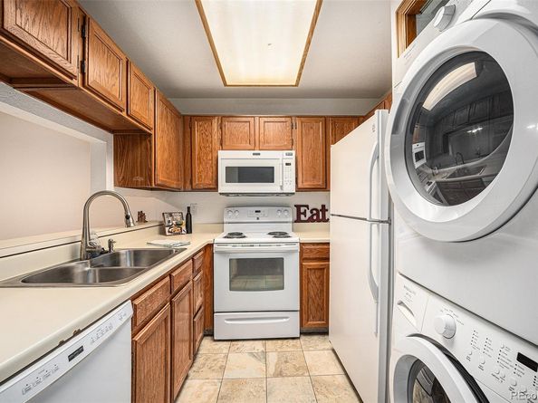 8025 W Eastman Place 2102, Lakewood CO 80227