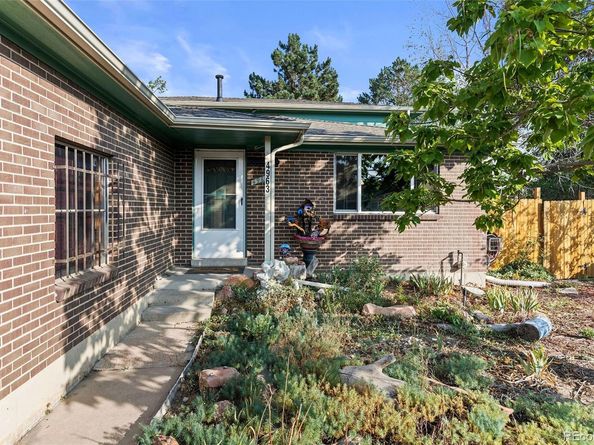 4963 Billings Street, Denver CO 80239