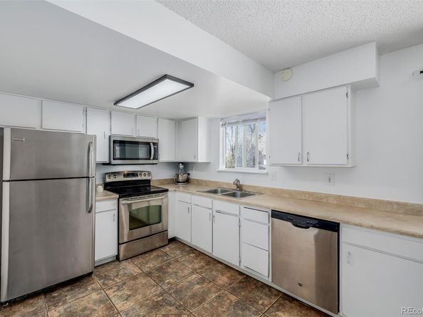 4922 S Rifle Court, Aurora CO 80015