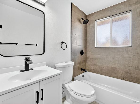 6419 W 77th Avenue, Arvada CO 80003
