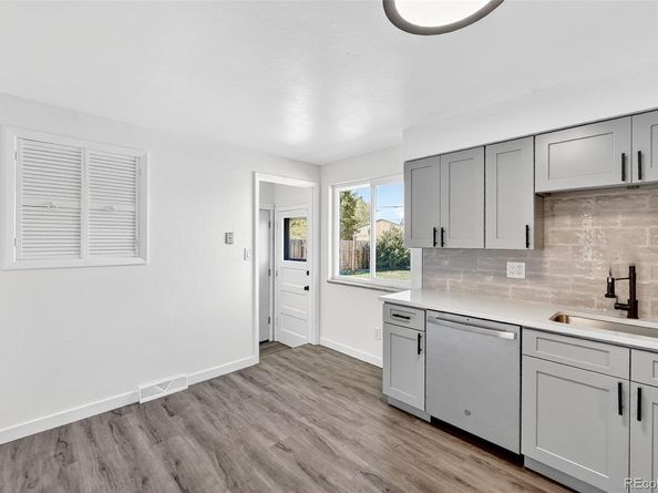 6419 W 77th Avenue, Arvada CO 80003