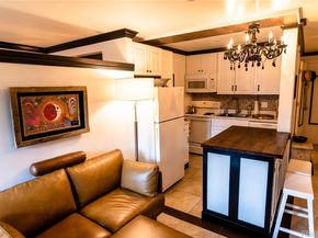 1270 N Marion Street 105, Denver CO 80218