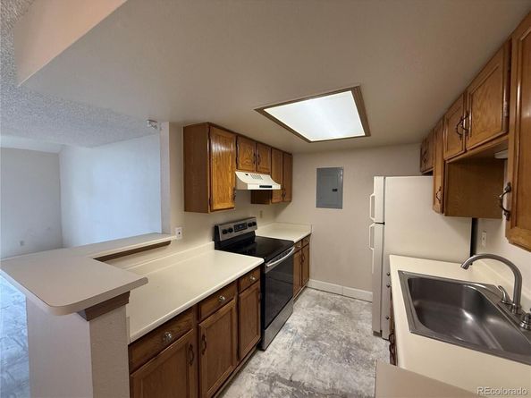 931 S Zeno Way 106, Aurora CO 80017