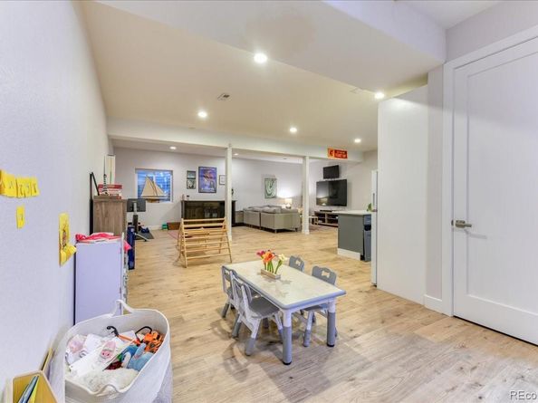 16626 W 2nd Avenue, Golden CO 80401