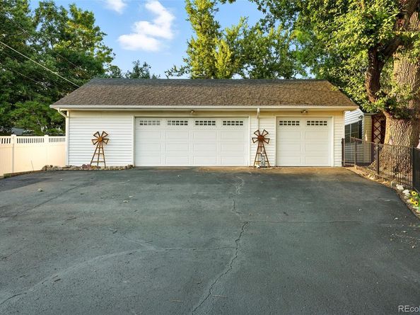 1101 Pikeview Street, Lakewood CO 80215