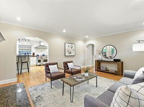 1101 Pikeview Street, Lakewood CO 80215