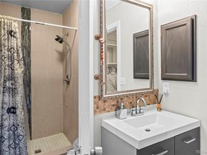 2597 E Nichols Circle, Centennial CO 80122