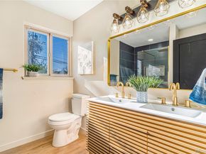 Undisclosed Address #2506403, Broomfield CO 80020