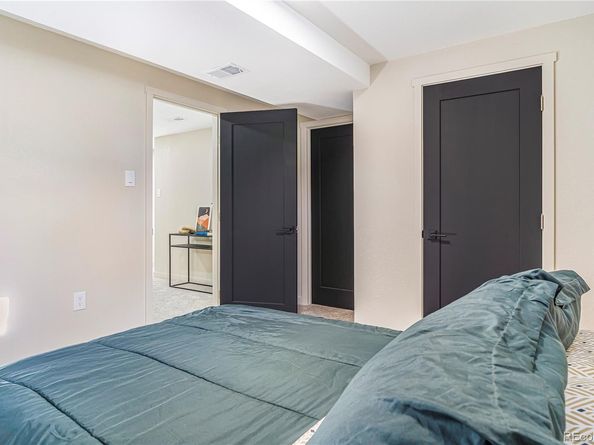 Undisclosed Address #2506403, Broomfield CO 80020