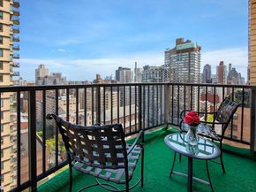 345 East 80th Street 19EF, New York NY 10075