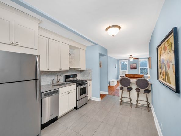 221 Mc Donald Avenue 3P, Brooklyn NY 11218