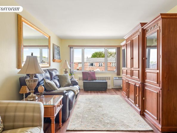 61-18 69th Lane, Queens NY 11379