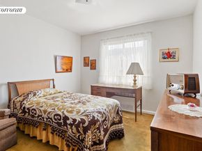 61-18 69th Lane, Queens NY 11379